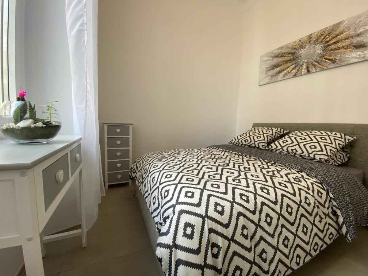 Zen And Charming - Center -5 Min Walk To Sea- 2Br Apartment Ница Екстериор снимка